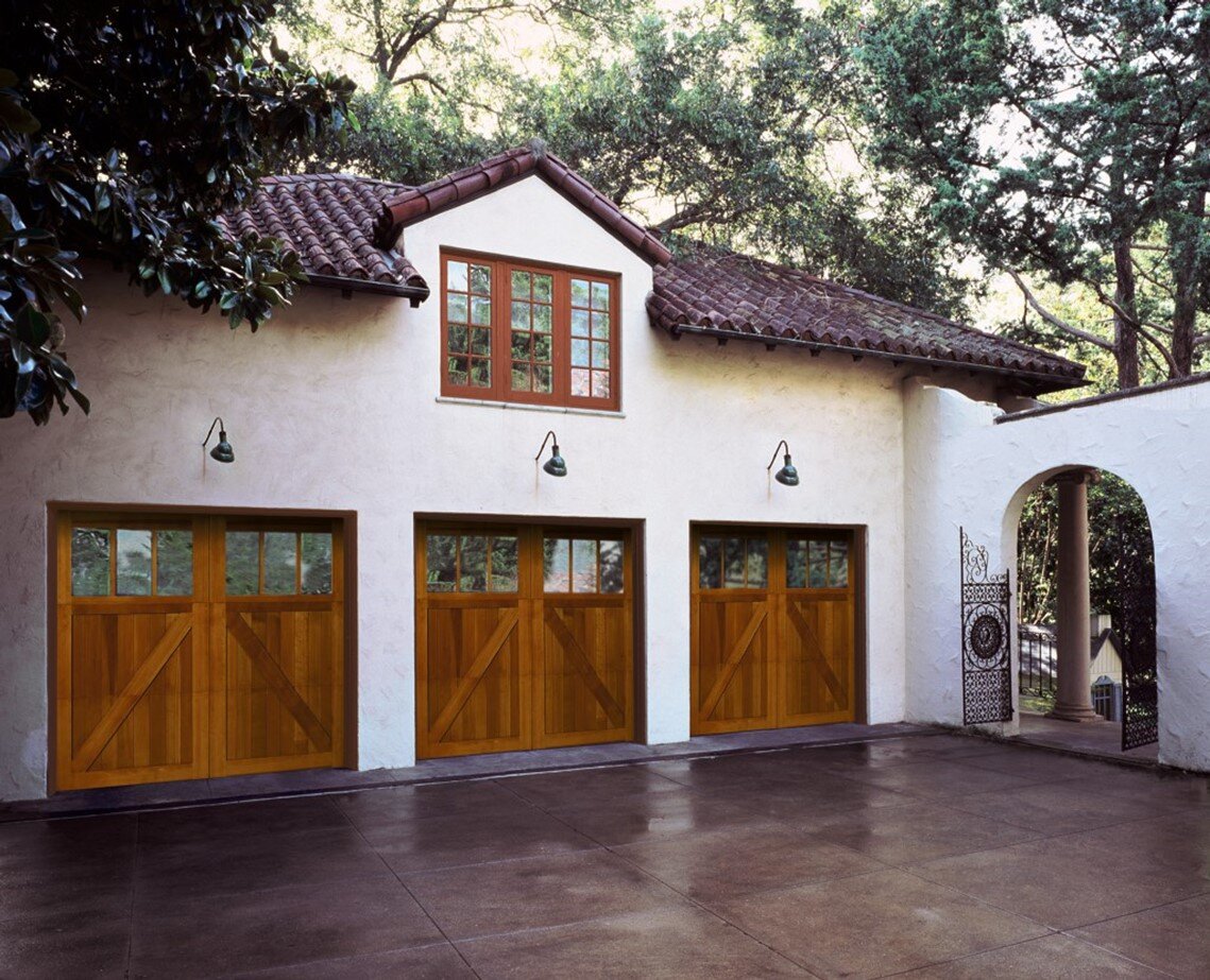 Signature Carriage Wood Garage Doors, Overhead Door of Southern California
