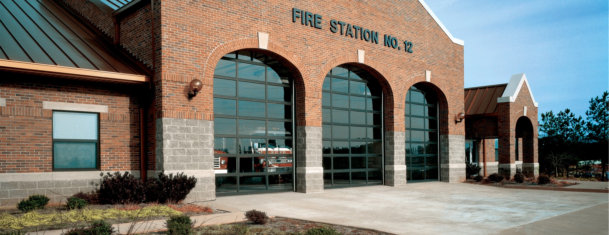 Aluminum-Model 511, Anodized Dark Bronze Finisb, Gray Tint Windows Aluminum Glass Doors 511, Overhead Door Co. of So Cal™